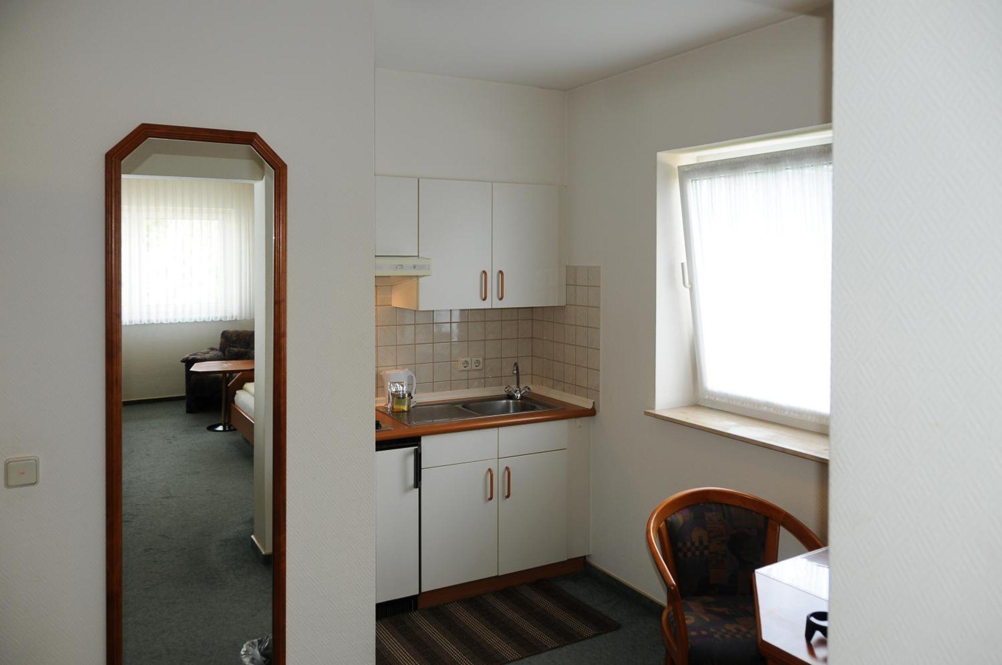 Alfa Apartment Hotel Neu-Isenburg Room photo